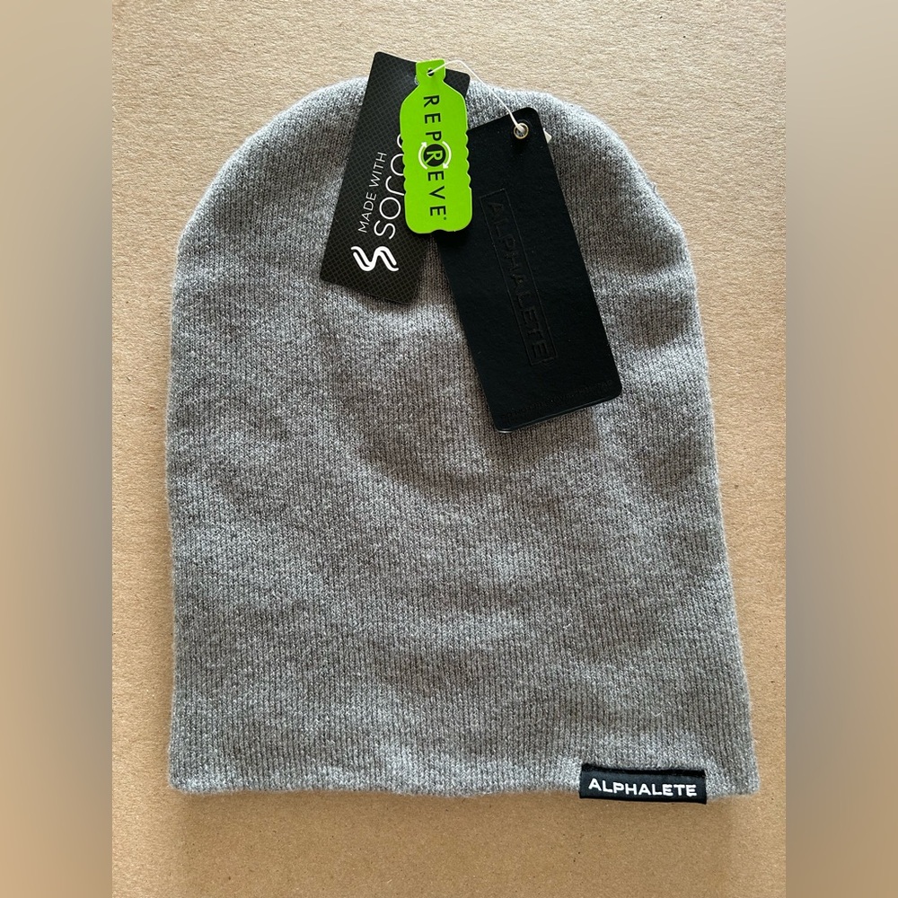 Alphalete Classic Gray Beanie